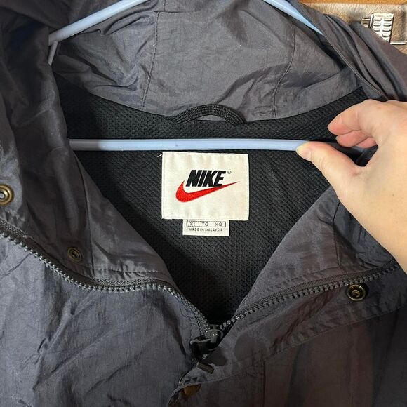Vintage Nike Men's Grey Windbreaker Jacket XL - Picture 3 of 6